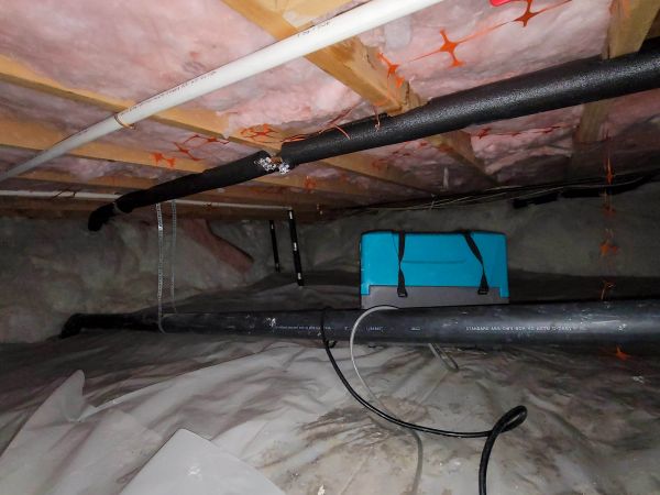 Crawl Space Water Remediation in Hixson